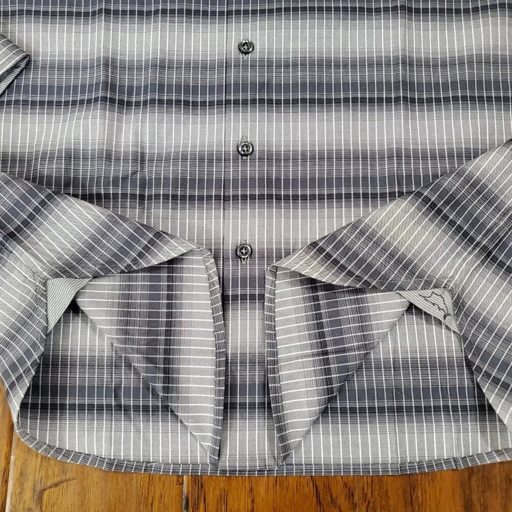 Tommy Bahama Men's Small Fog Grey Lazlo Ombre Stripe Silk Blend Shirt - Picture 6 of 9